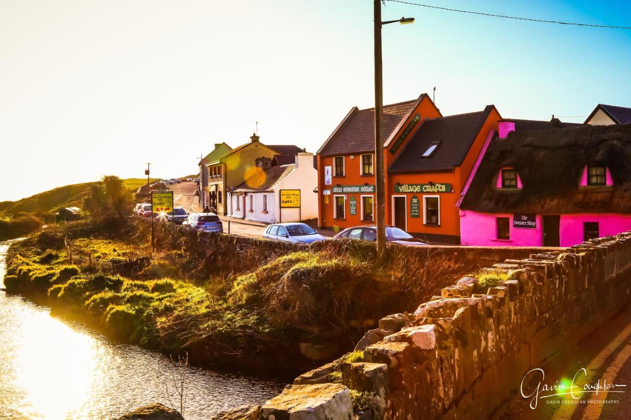 Ocean Breeze Apartment Lahinch Exterior photo